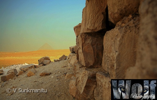 07 Pyramid to pyramid Copyright Villayat Sunkmanitu.jpg